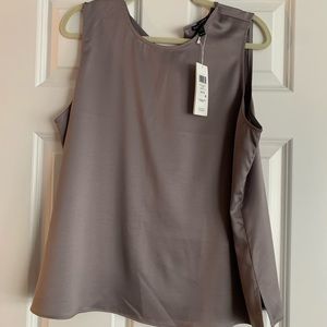 🐰 EASTER SPECIAL 🐥 MAKE ME AN OFFER 
Eileen Fisher satin tank shell NWT